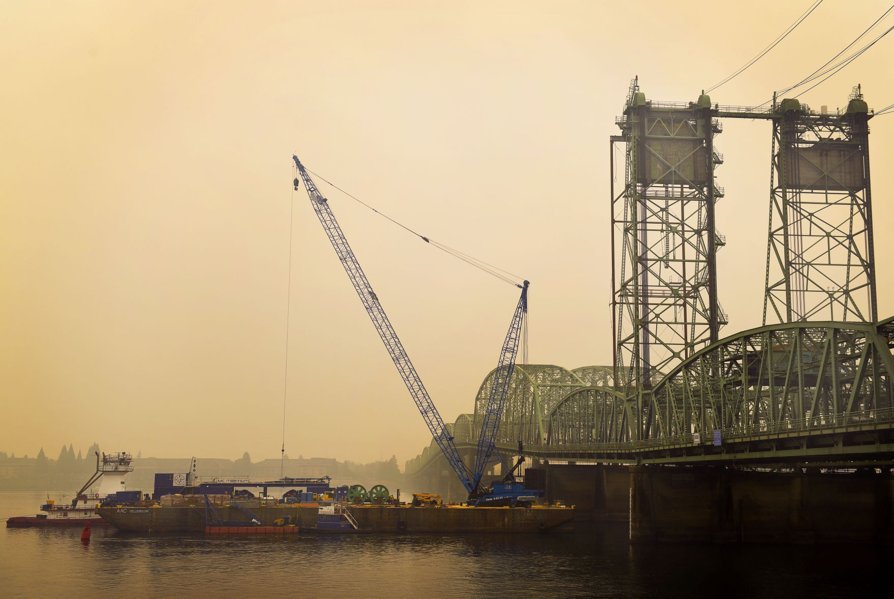 Interstate 5 bridge work